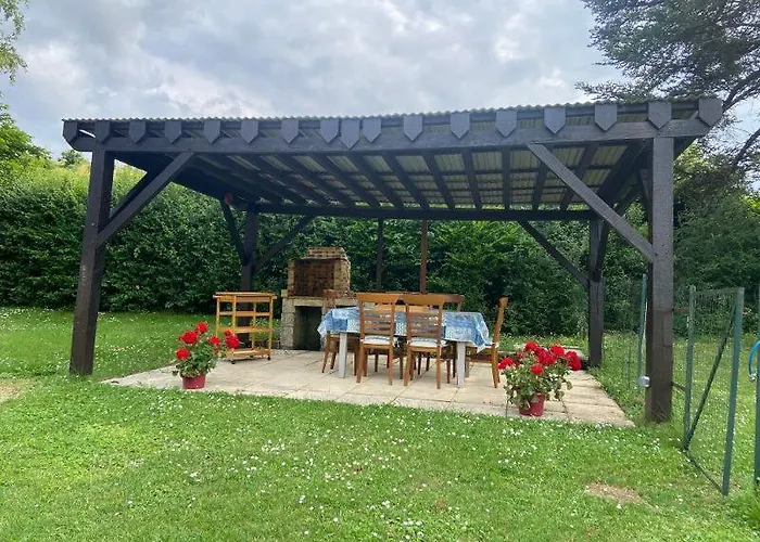 La Perigourdine בית נופש *